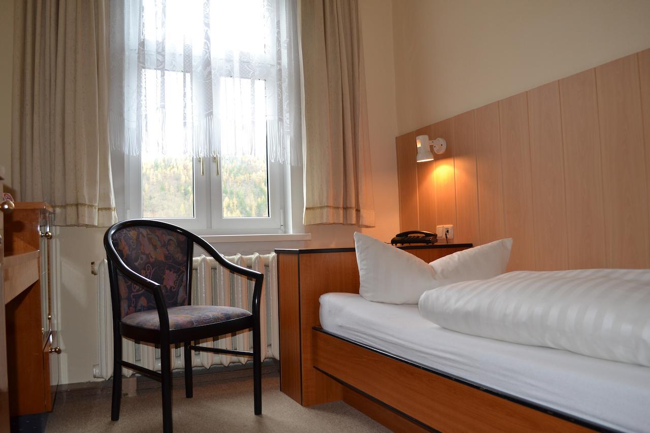Hotel Weisser Hirsch Schwarzburg Bilik gambar