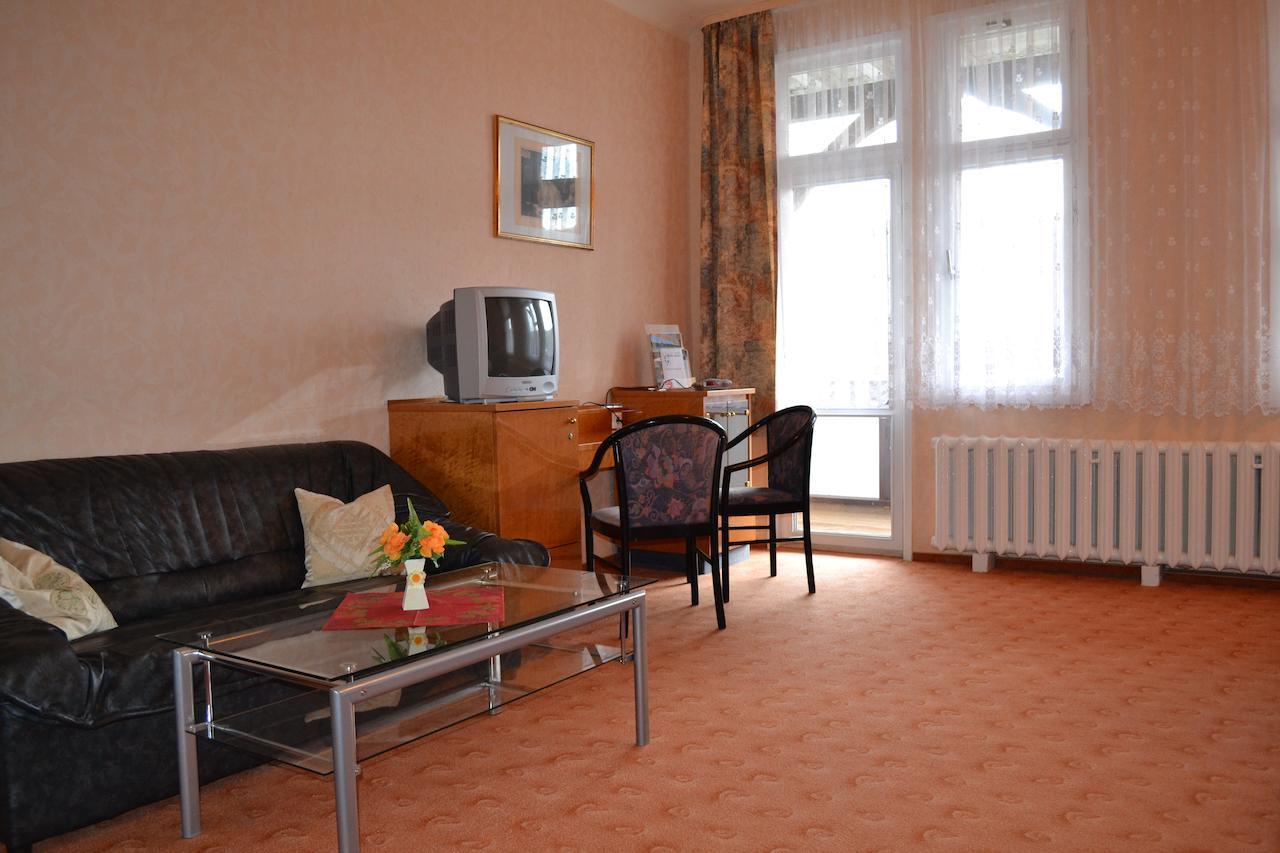 Hotel Weisser Hirsch Schwarzburg Bilik gambar