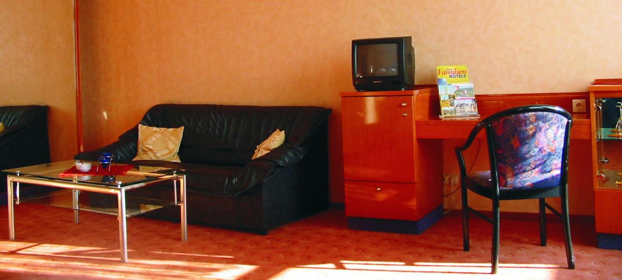 Hotel Weisser Hirsch Schwarzburg Luaran gambar